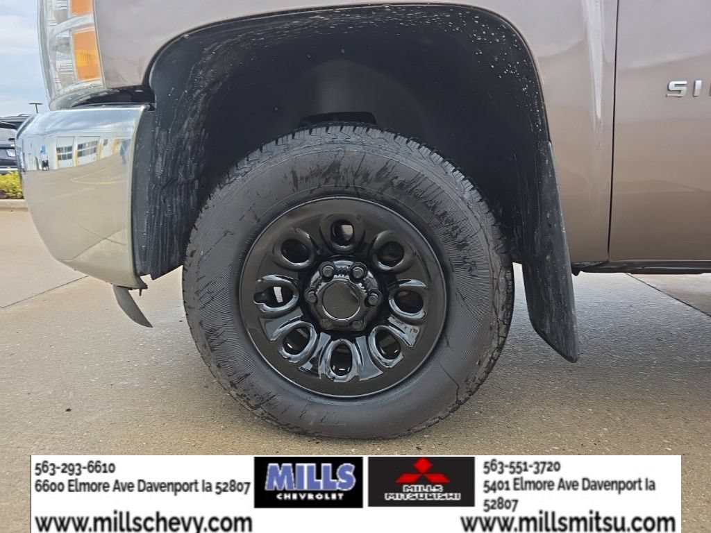 Used 2013 Chevrolet Silverado 1500 W/T w/ LS Package AWD/4WD image 13
