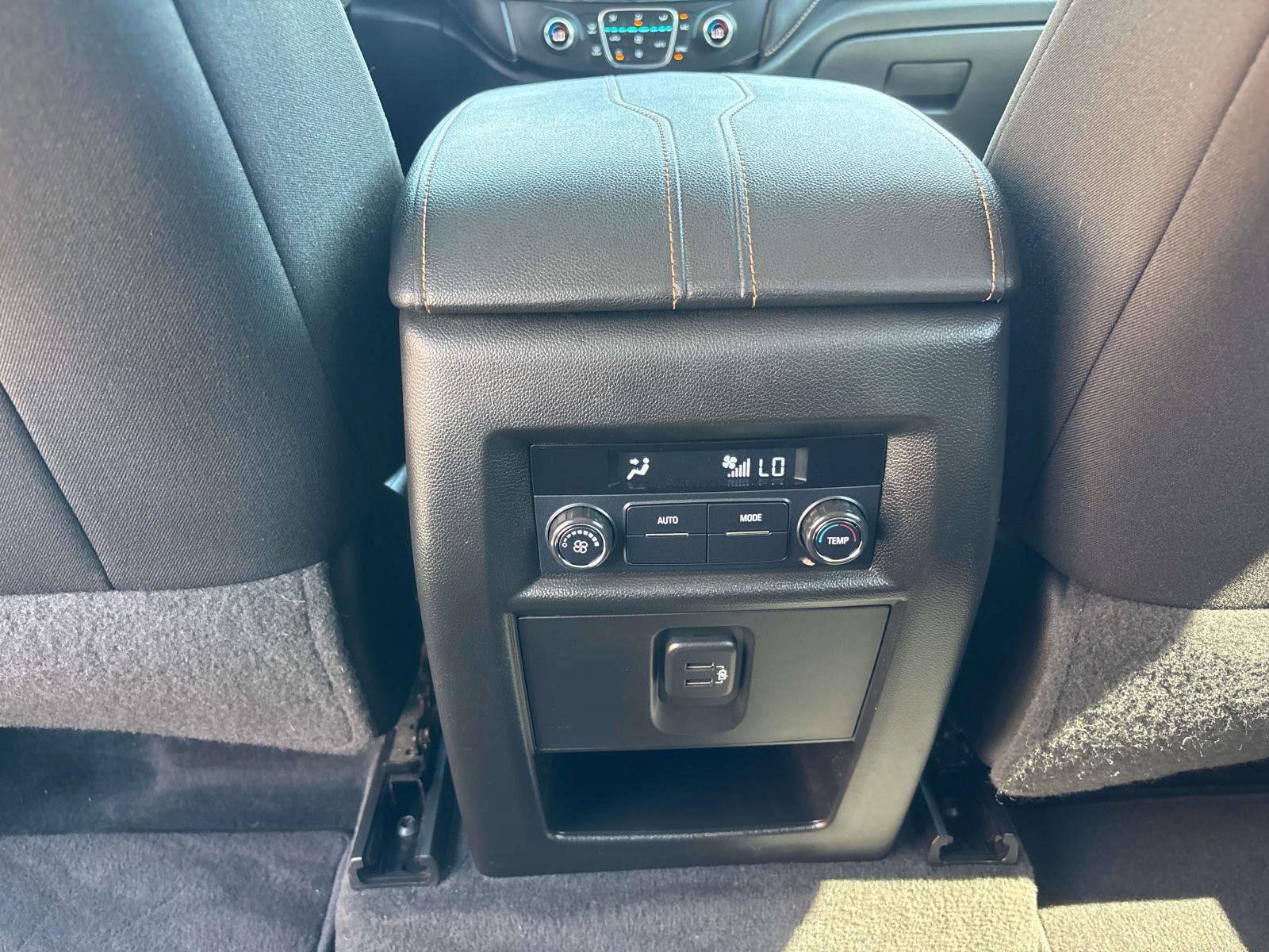 Used 2018 Chevrolet Traverse LS AWD/4WD image 11