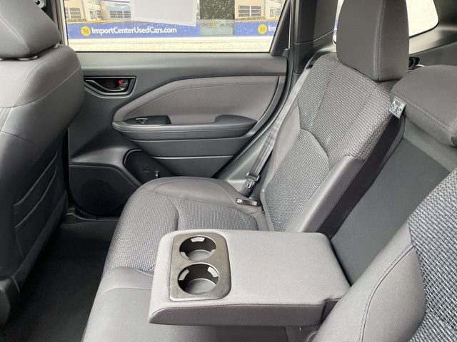 Used 2025 Subaru Forester Premium image 27