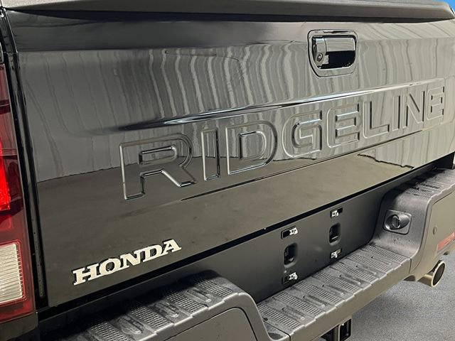 New 2026 Honda Ridgeline Black Edition image 10