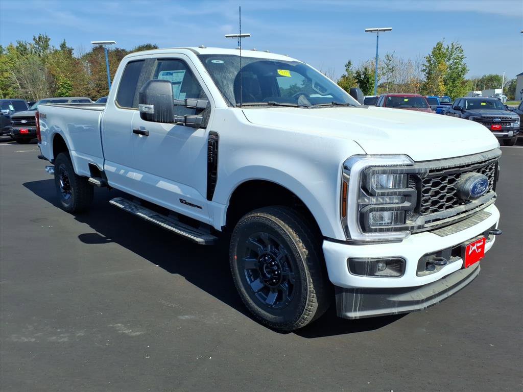 New 2026 Ford F350 XL image 4