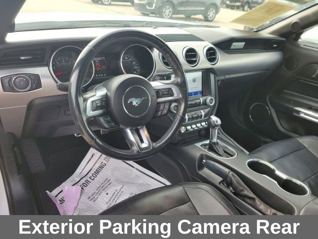 Used 2022 Ford Mustang Premium image 4