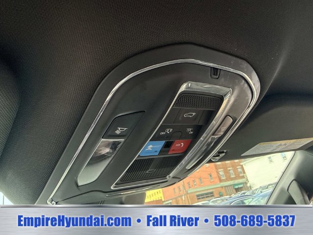 Used 2024 Jeep Wagoneer Series III AWD/4WD image 27