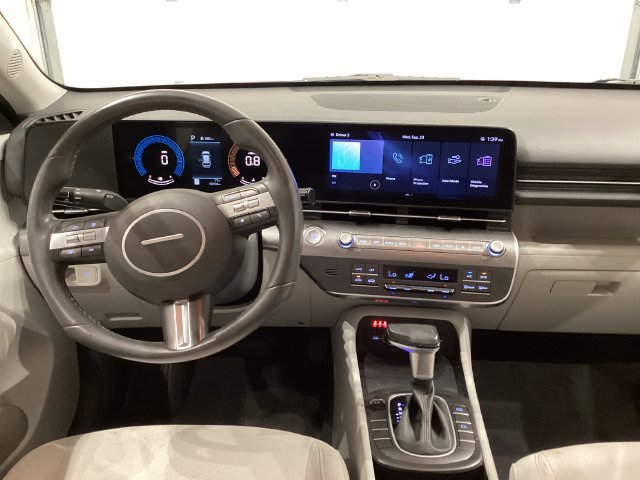 Used 2025 Hyundai Kona SEL FWD image 22