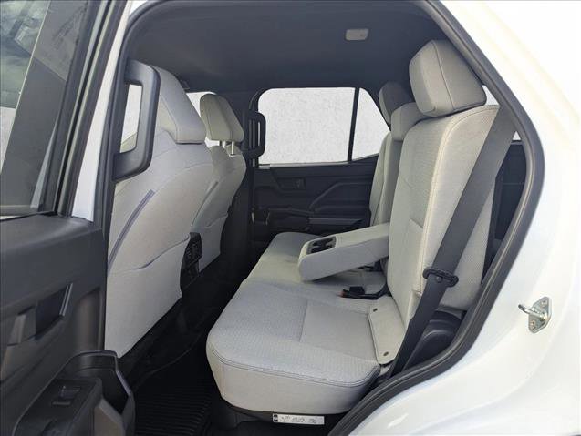 Used 2025 Toyota 4Runner SR5 RWD image 18