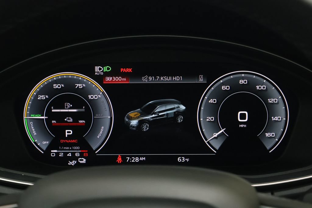 Used 2021 Audi Q5 e Premium AWD/4WD image 18