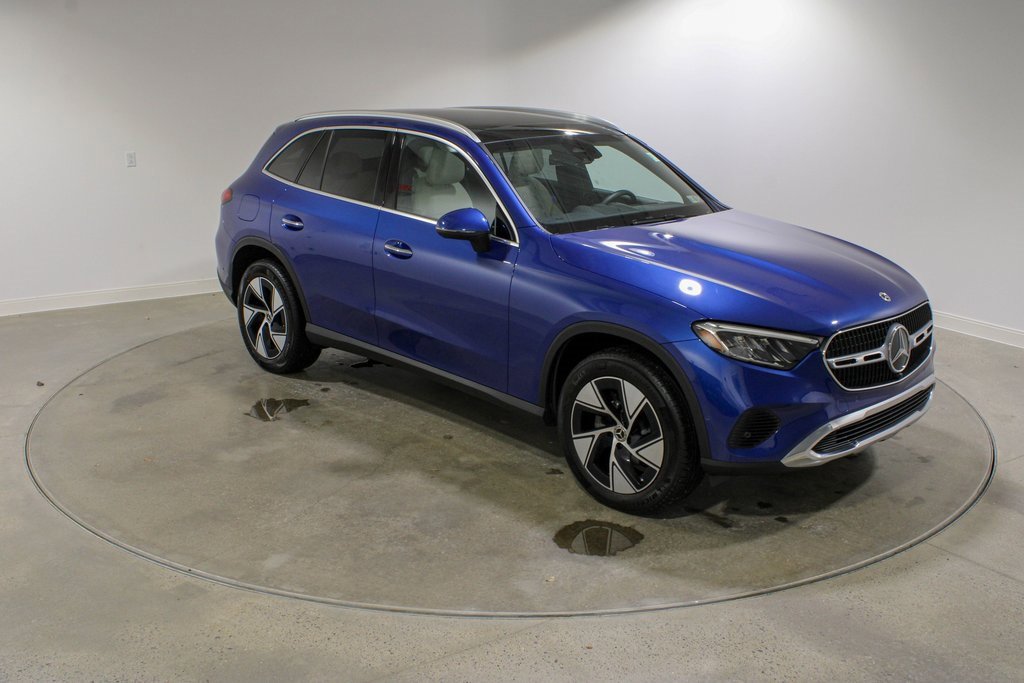 Used 2024 Mercedes-Benz GLC 300 4MATIC image 7