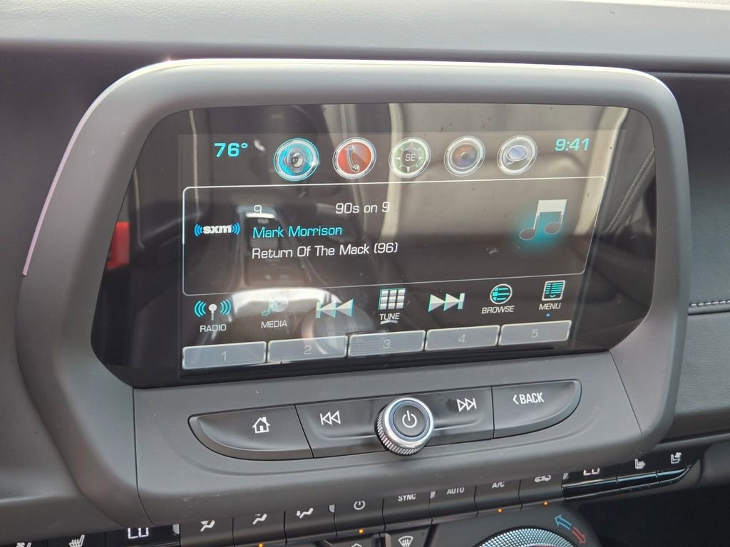 Used 2018 Chevrolet Camaro SS w/ LPO, Ground Effects Package image 21