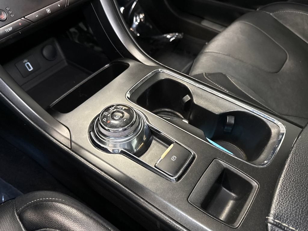 Used 2018 Ford Fusion Titanium AWD/4WD image 20