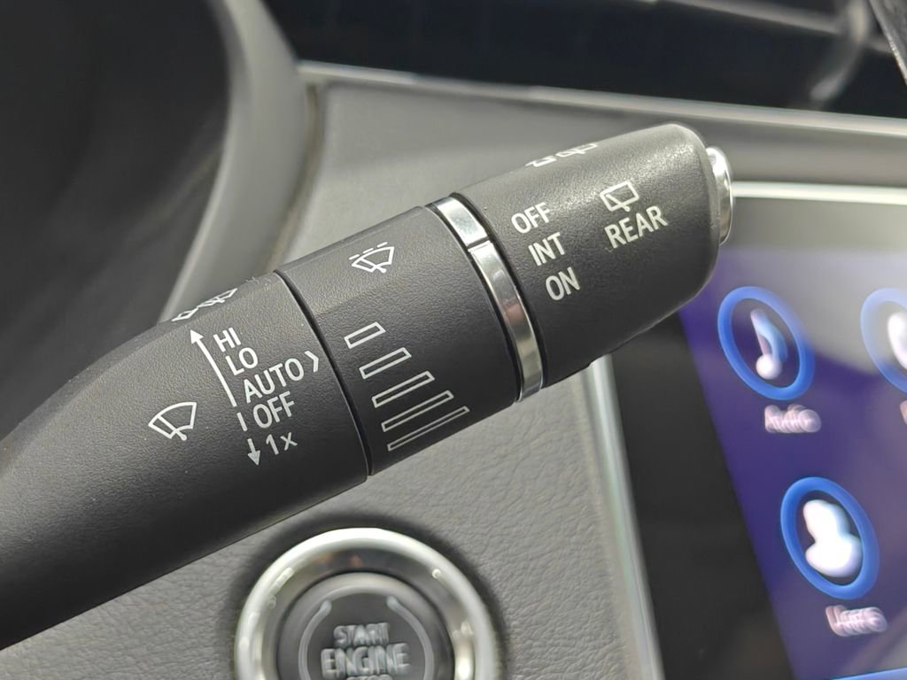 Used 2019 Cadillac XT4 Premium Luxury w/ Cold Weather Package image 47