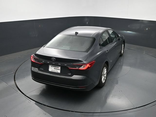 Used 2025 Toyota Camry LE FWD image 22
