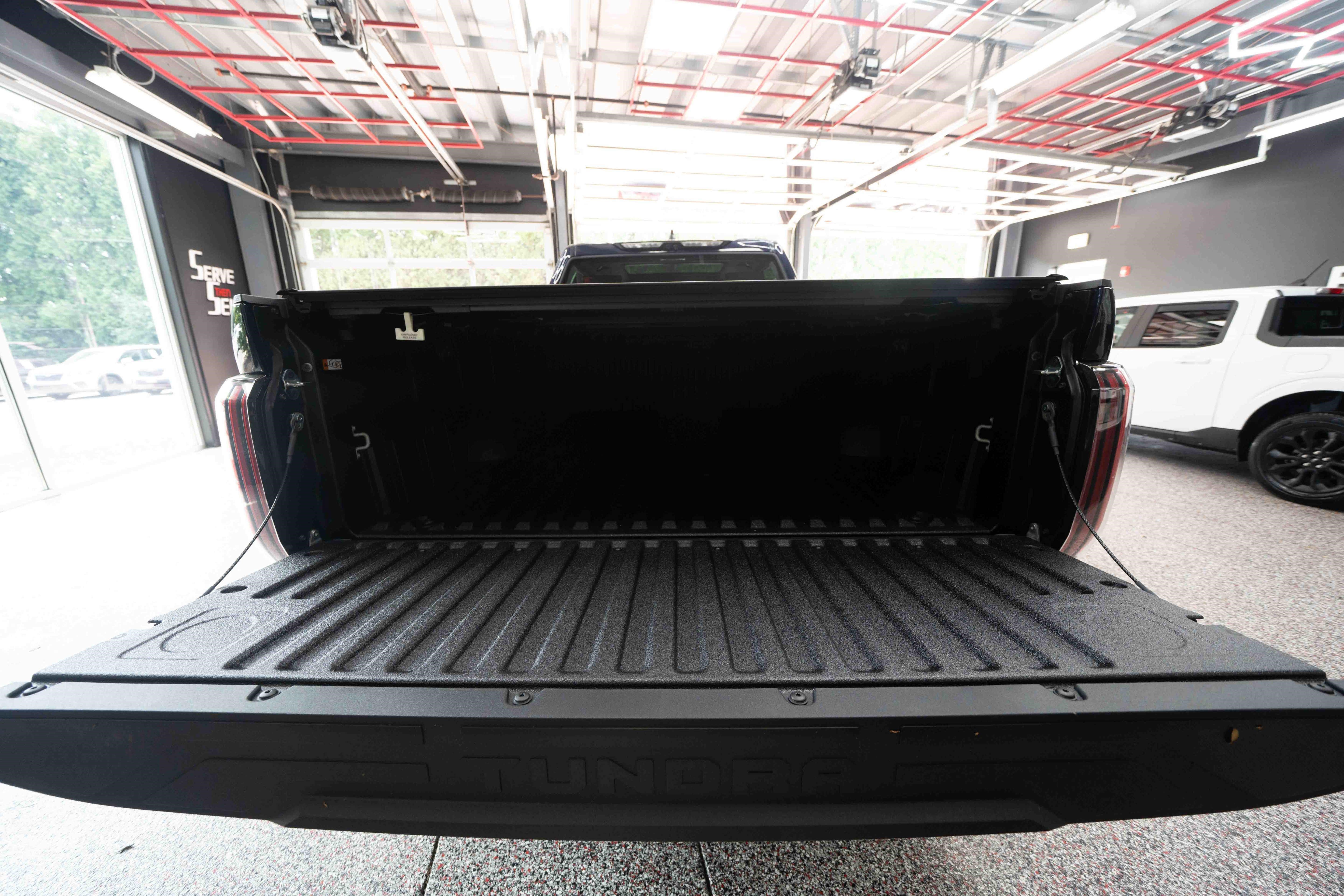 New 2026 Toyota Tundra Platinum w/ TRD Off-Road Package AWD/4WD image 27