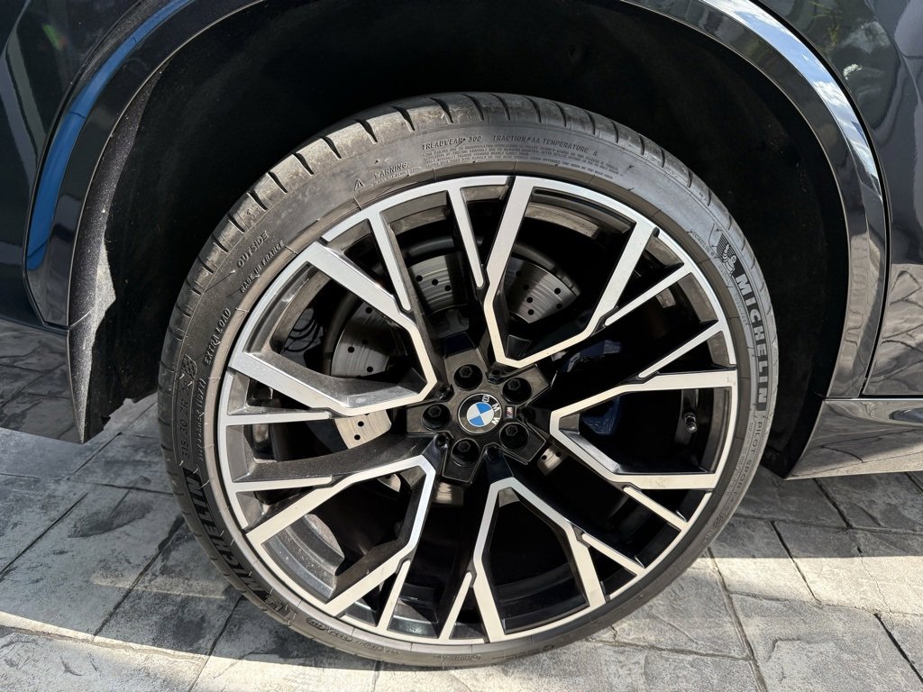 Used 2021 BMW X5 M w/ Executive Package image 51