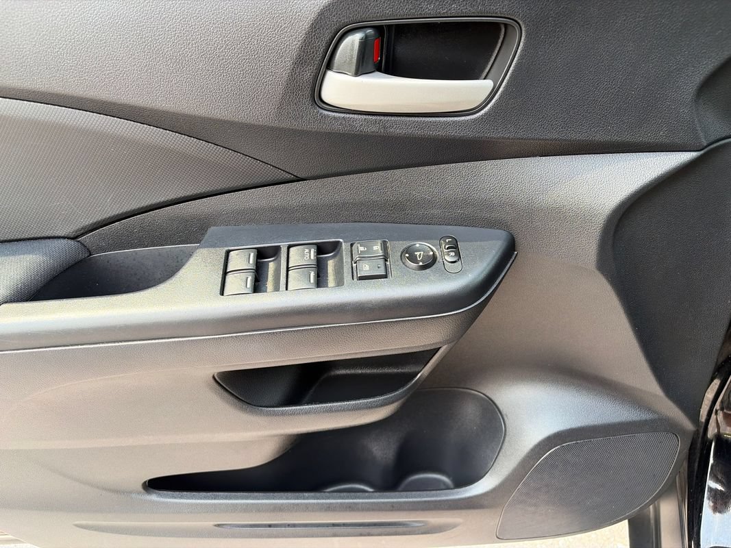 Used 2016 Honda CR-V SE image 17