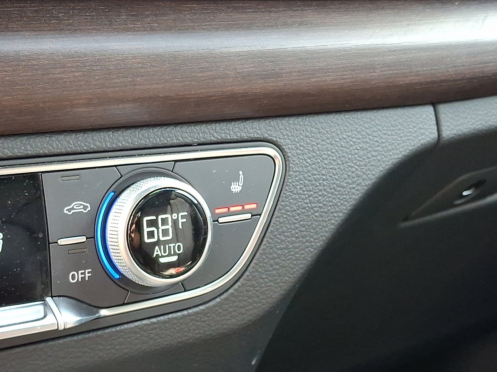 Certified 2024 Audi Q5 2.0T Premium Plus image 25