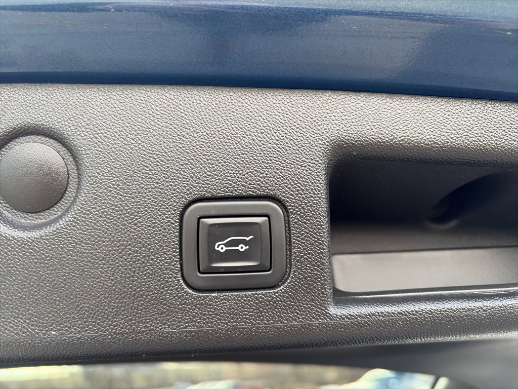 Certified 2024 Chevrolet Equinox LT w/ LPO, Floor Liner Package image 20