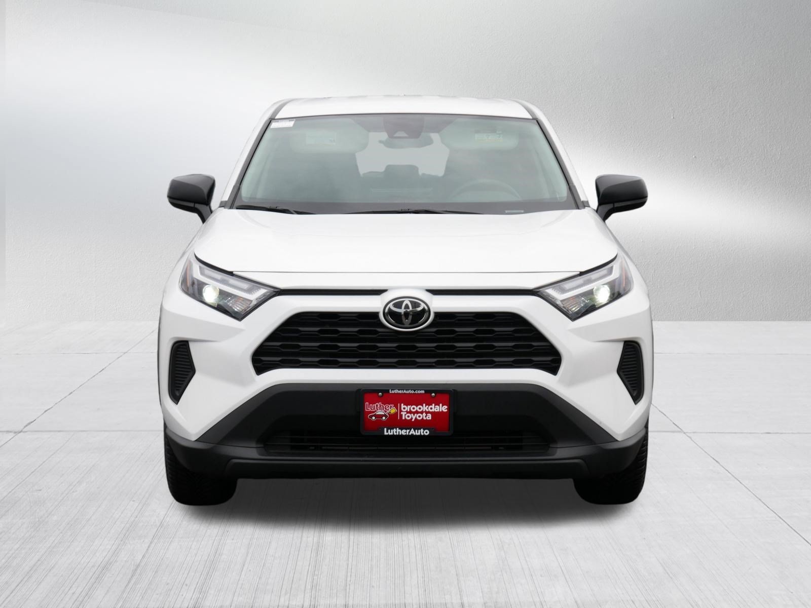 Certified 2025 Toyota RAV4 LE AWD/4WD image 2