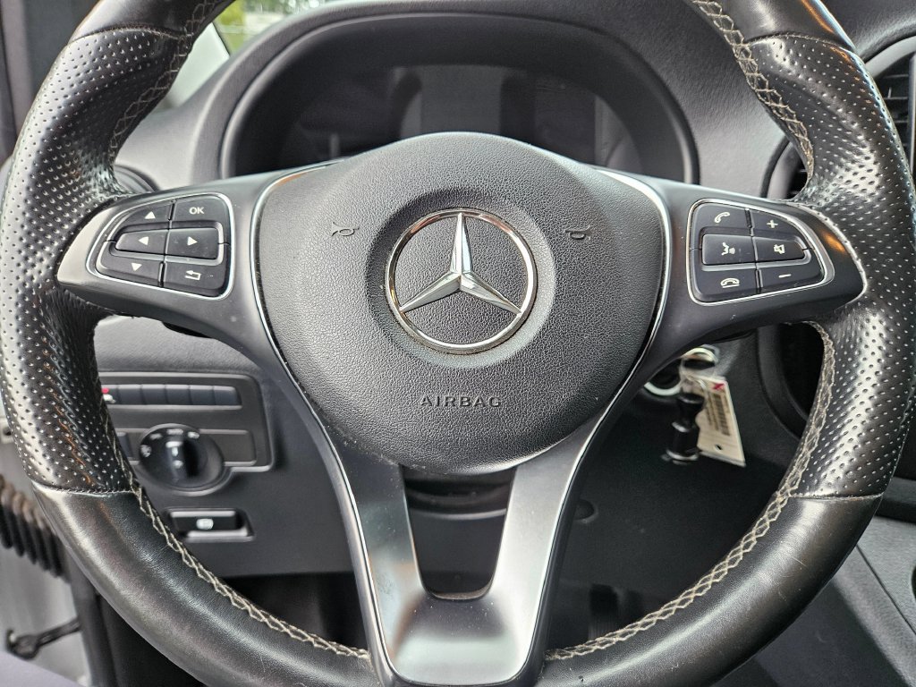 Used 2019 Mercedes-Benz Metris w/ Premium Safety Package image 23