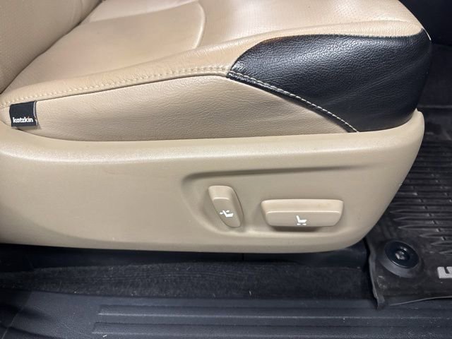 Used 2019 Toyota 4Runner SR5 Premium image 10