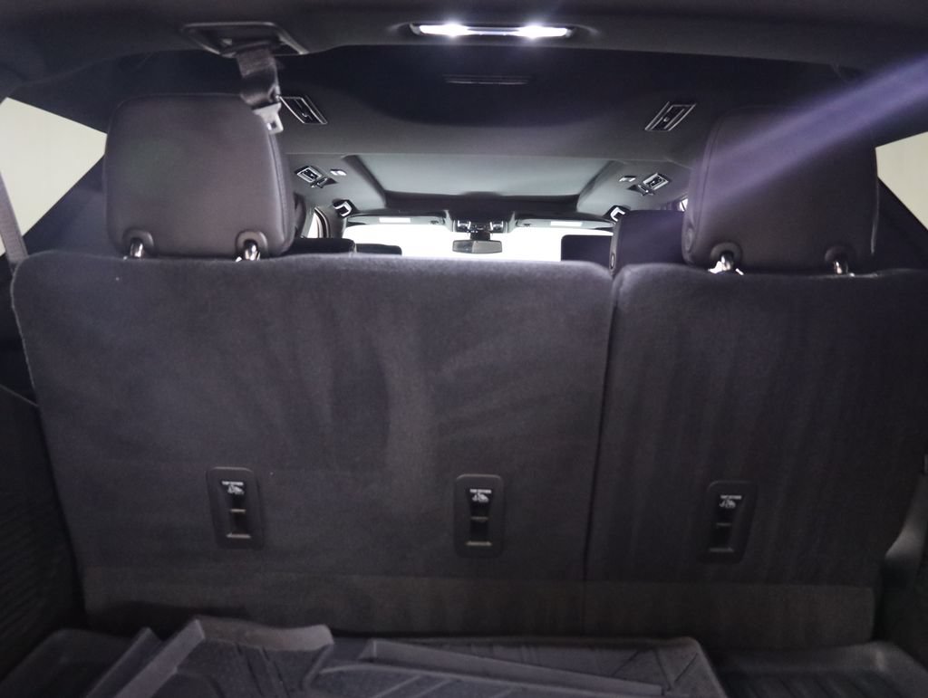 Used 2021 Chevrolet Tahoe RST w/ Luxury Package AWD/4WD image 87