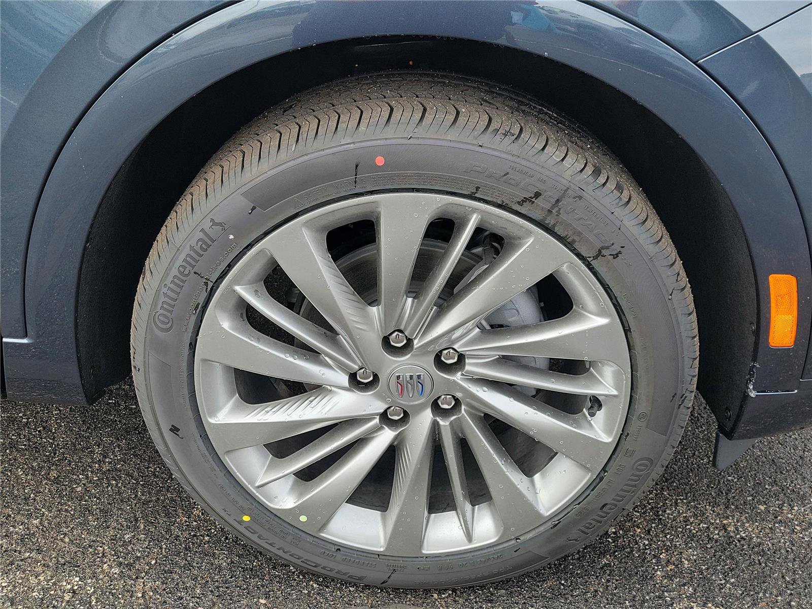 New 2026 Buick Envision Avenir image 5