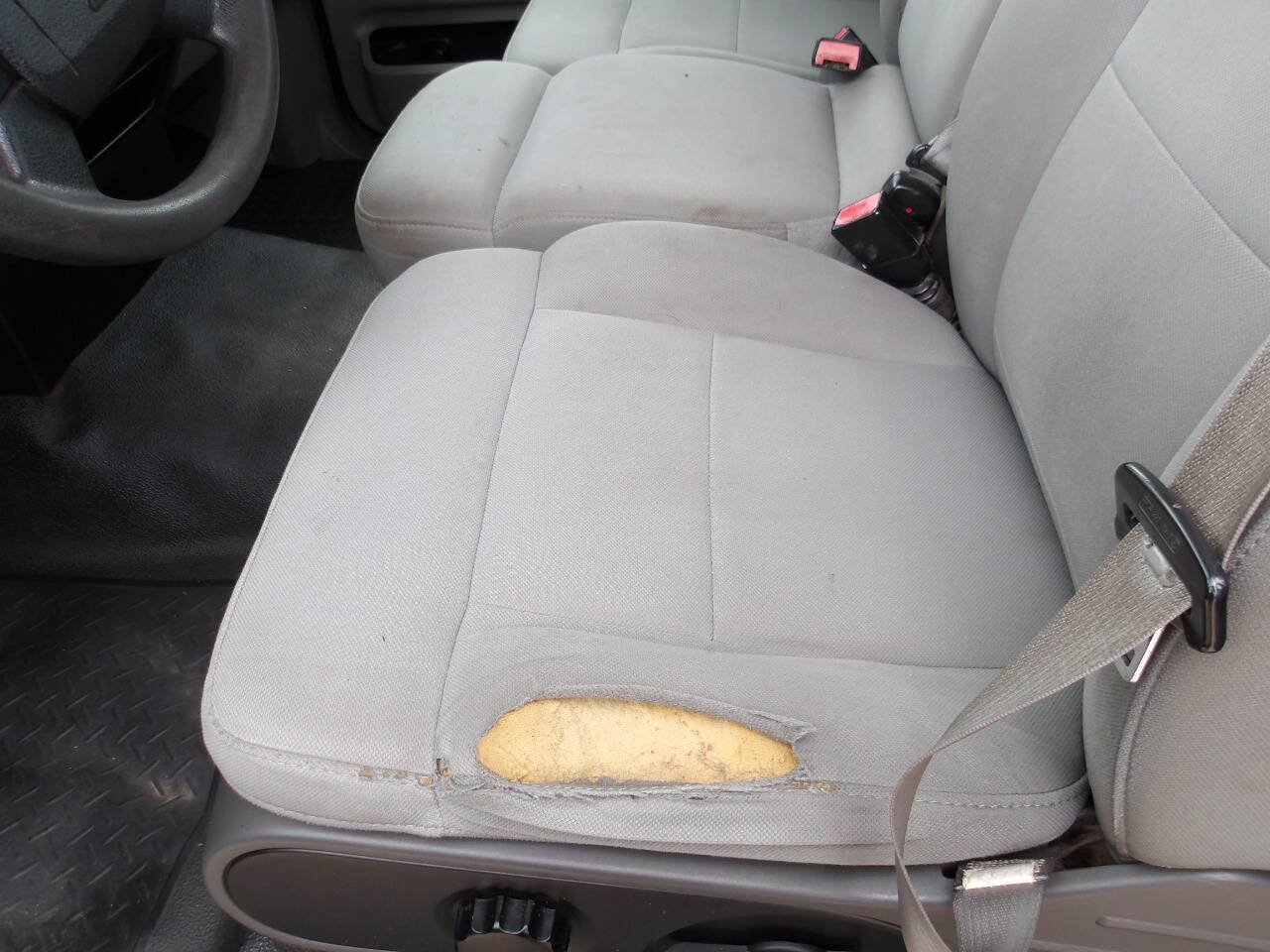 Used 2005 Ford F150 XL RWD image 15