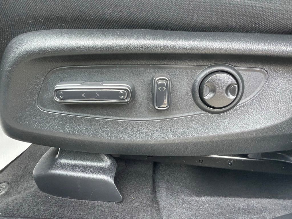 Used 2023 Honda CR-V EX image 24