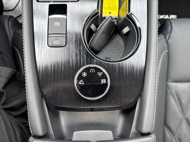 New 2026 Nissan Rogue Platinum image 34