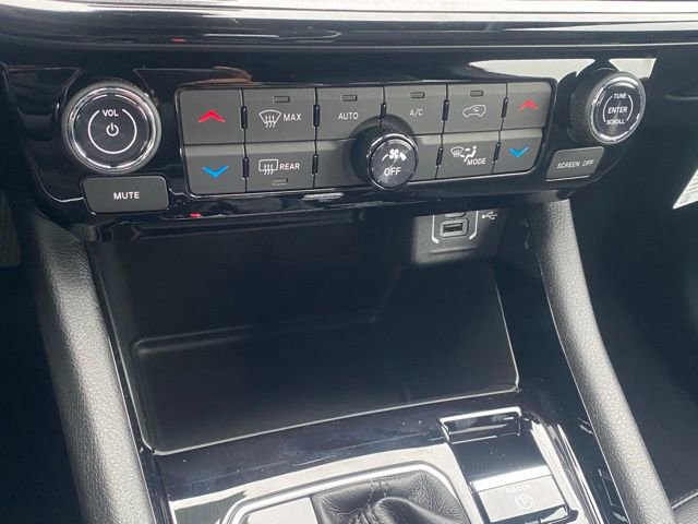 New 2026 Jeep Compass Limited image 22