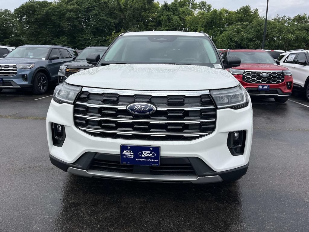 New 2026 Ford Explorer Active w/ Active Comfort Package AWD/4WD image 9