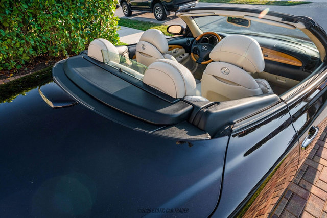 Used 2003 Lexus SC 430 Convertible image 88