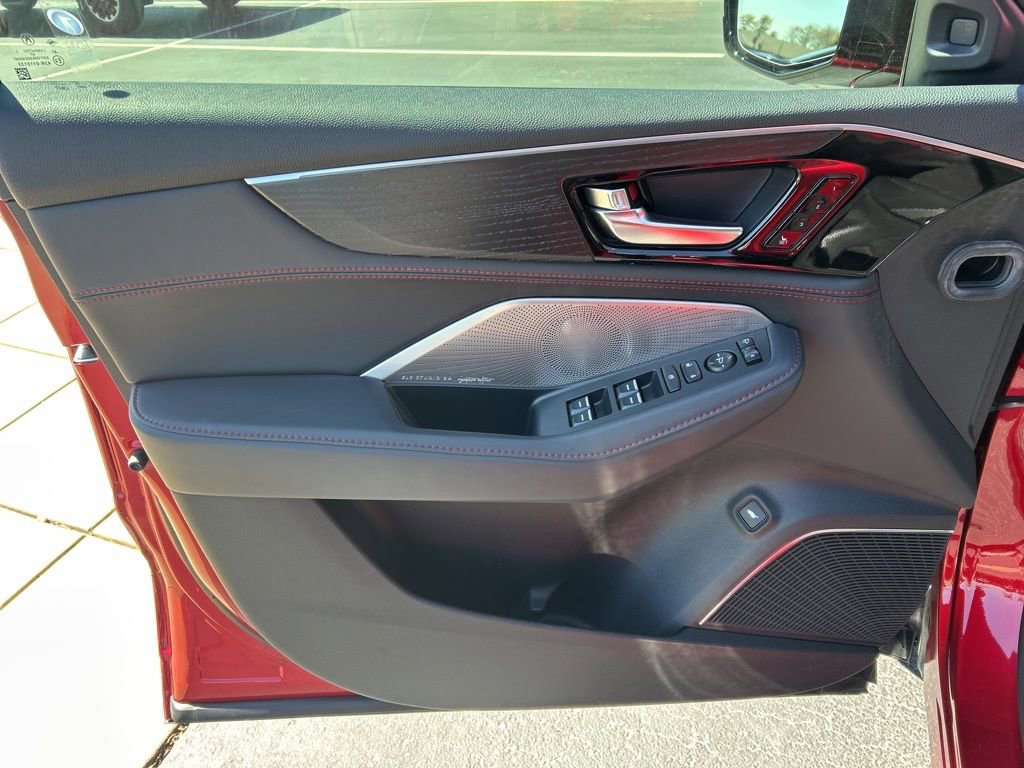 Used 2023 Acura MDX Type S image 3