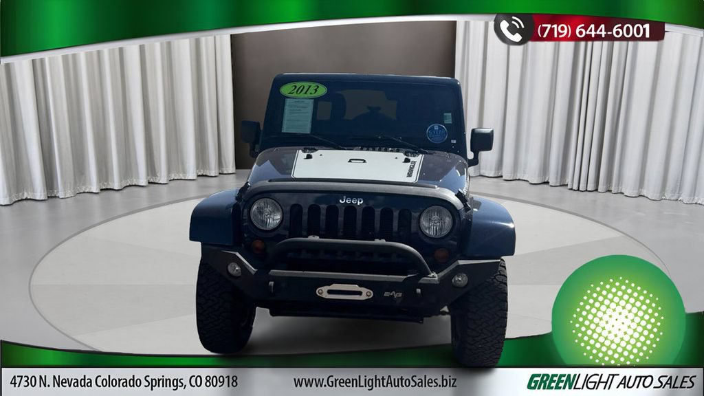 Used 2013 Jeep Wrangler Unlimited Rubicon w/ Dual Top Group AWD/4WD image 8