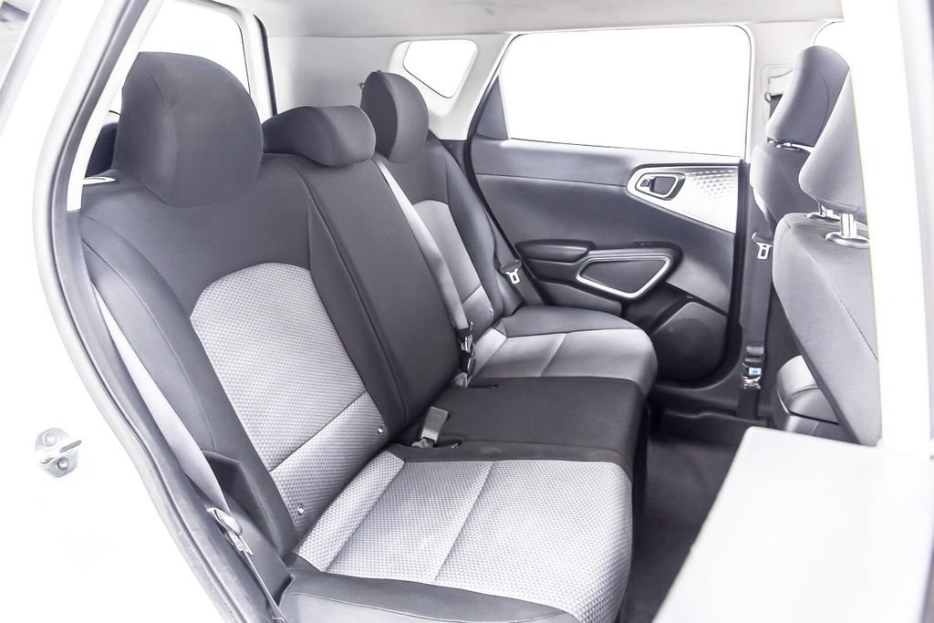 Used 2024 Kia Soul LX w/ Option Group 015 FWD image 35
