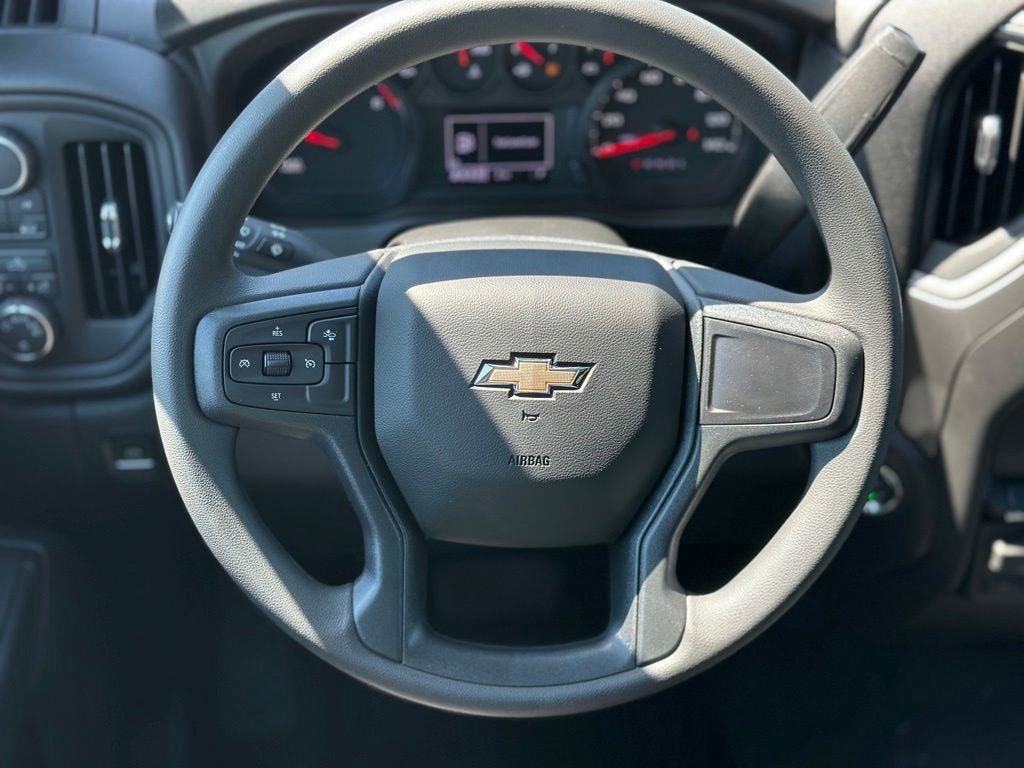 New 2026 Chevrolet Silverado 1500 Custom AWD/4WD image 4