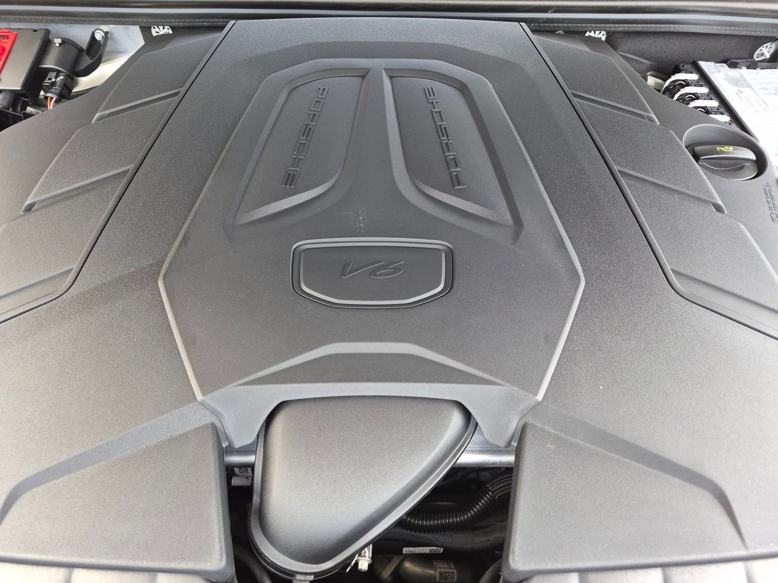 New 2026 Porsche Cayenne Coupe AWD/4WD image 30