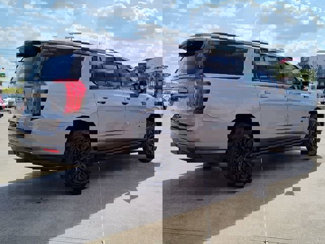 Used 2021 GMC Yukon XL AT4 w/ AT4 Premium Package image 11