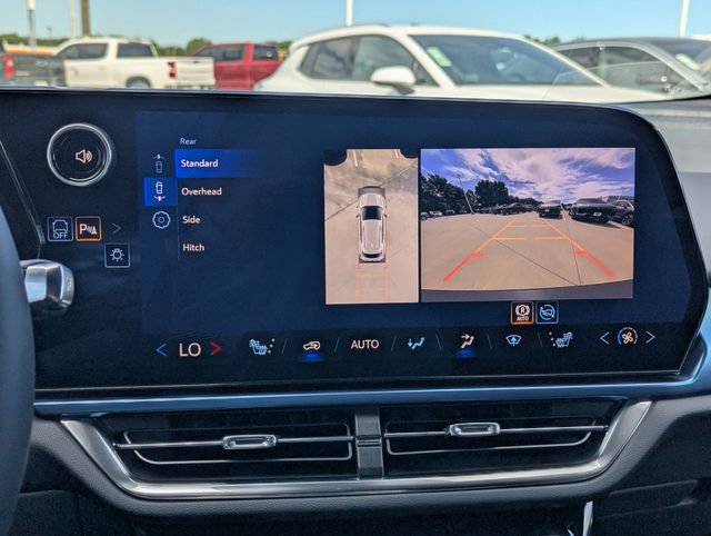 New 2026 Chevrolet Equinox EV LT FWD image 20