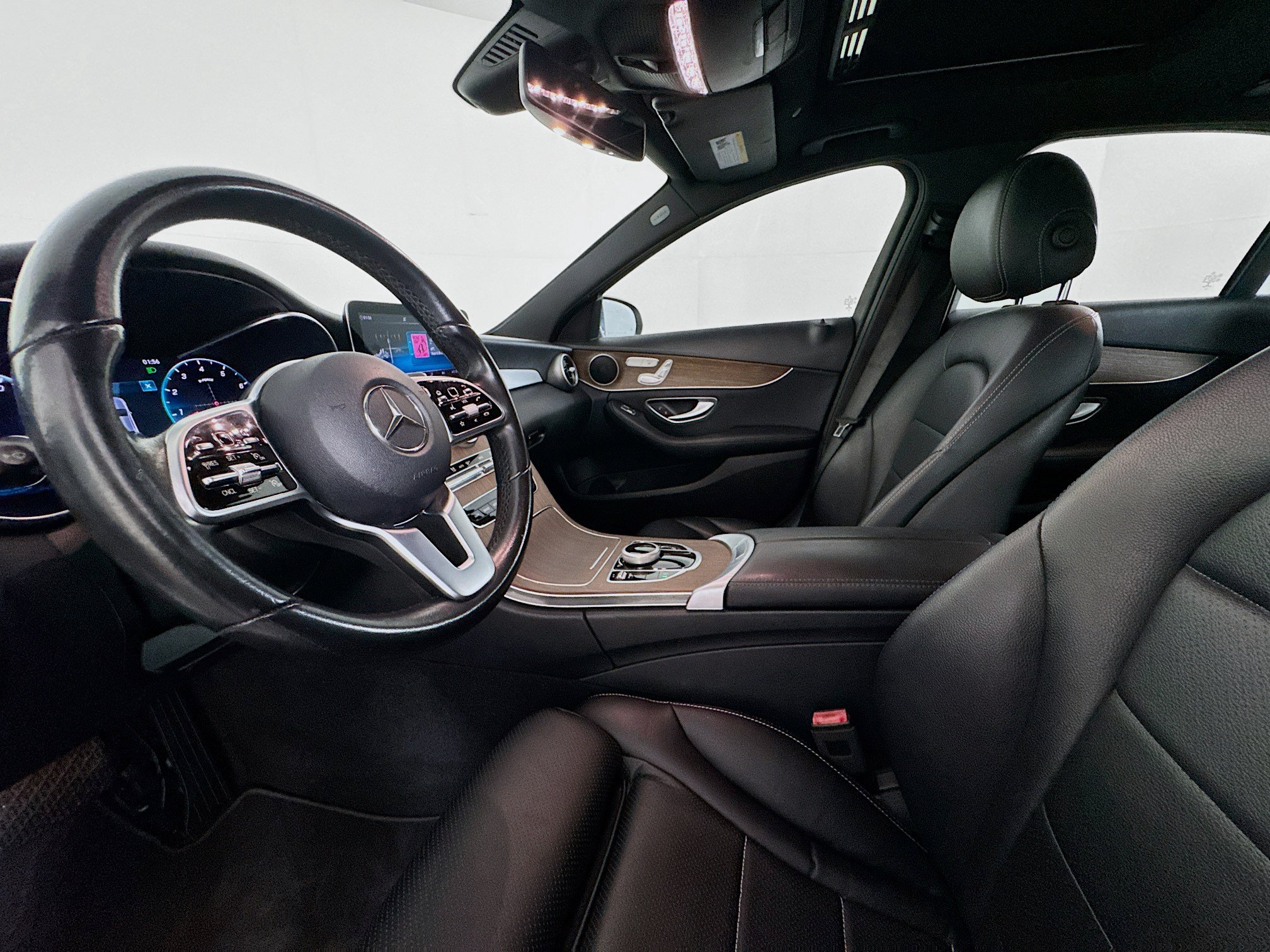 Used 2019 Mercedes-Benz C 300 Sedan w/ Premium Package image 19