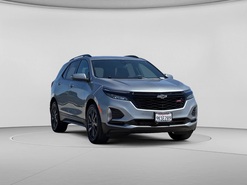 Used 2024 Chevrolet Equinox RS FWD image 4