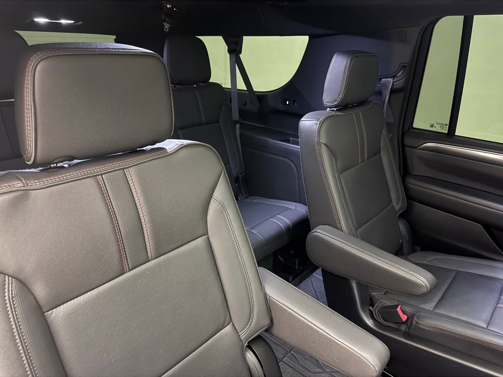 Certified 2024 Chevrolet Suburban RST w/ Luxury Package image 37