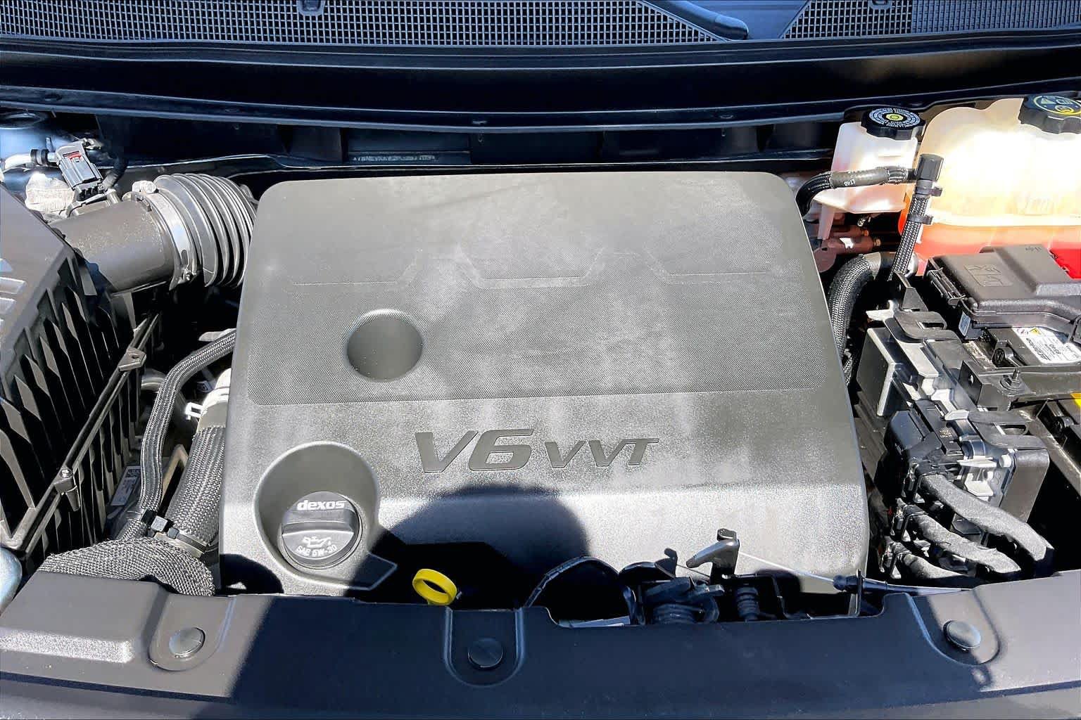 Used 2023 Chevrolet Traverse Premier AWD/4WD image 32