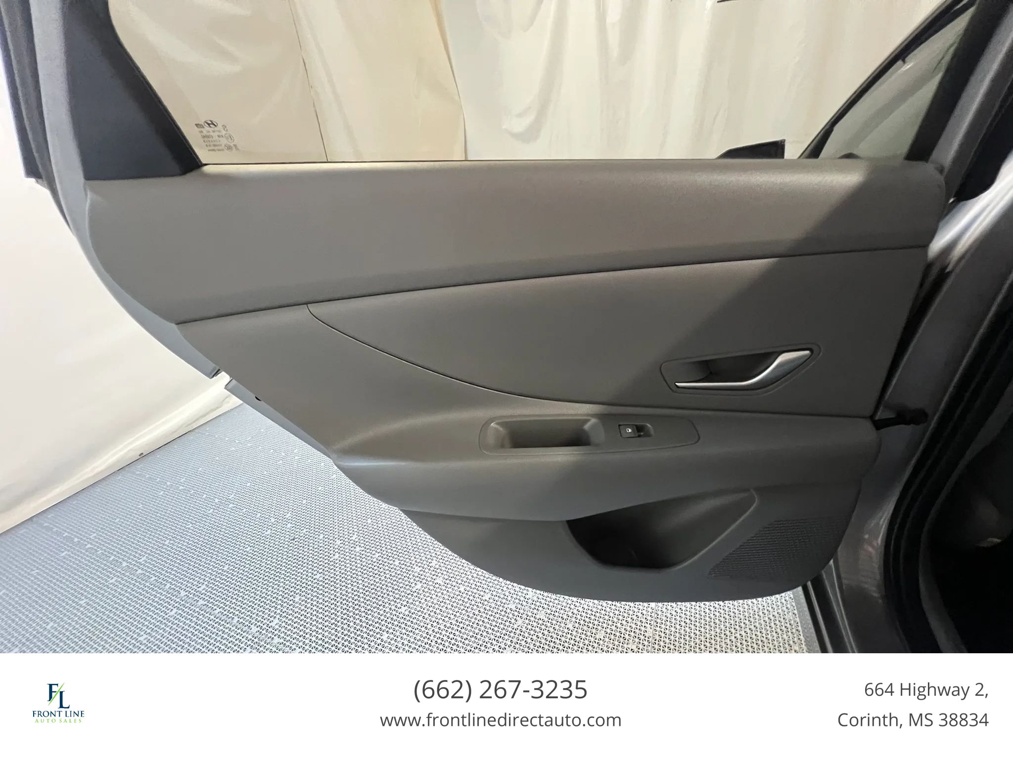 Used 2023 Hyundai Elantra SE FWD image 19