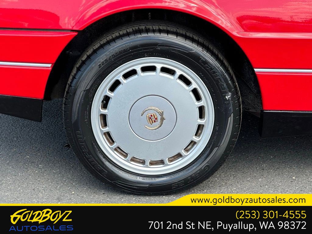 Used 1989 Cadillac Allante FWD image 38