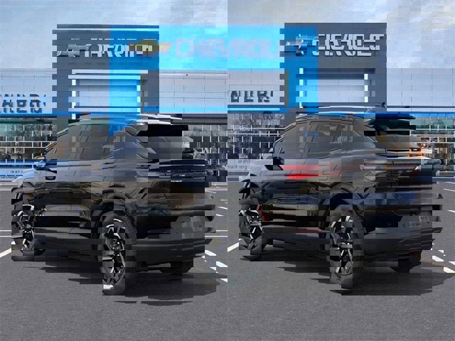 New 2026 Chevrolet Equinox EV LT image 3