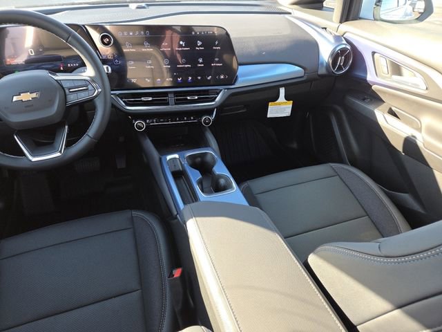 New 2026 Chevrolet Equinox EV LT image 29