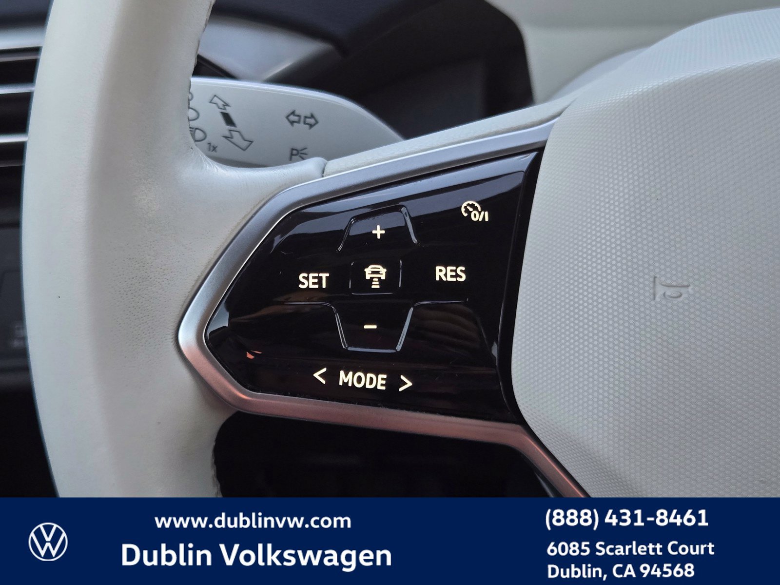 Used 2023 Volkswagen ID.4 Pro S Plus RWD image 20
