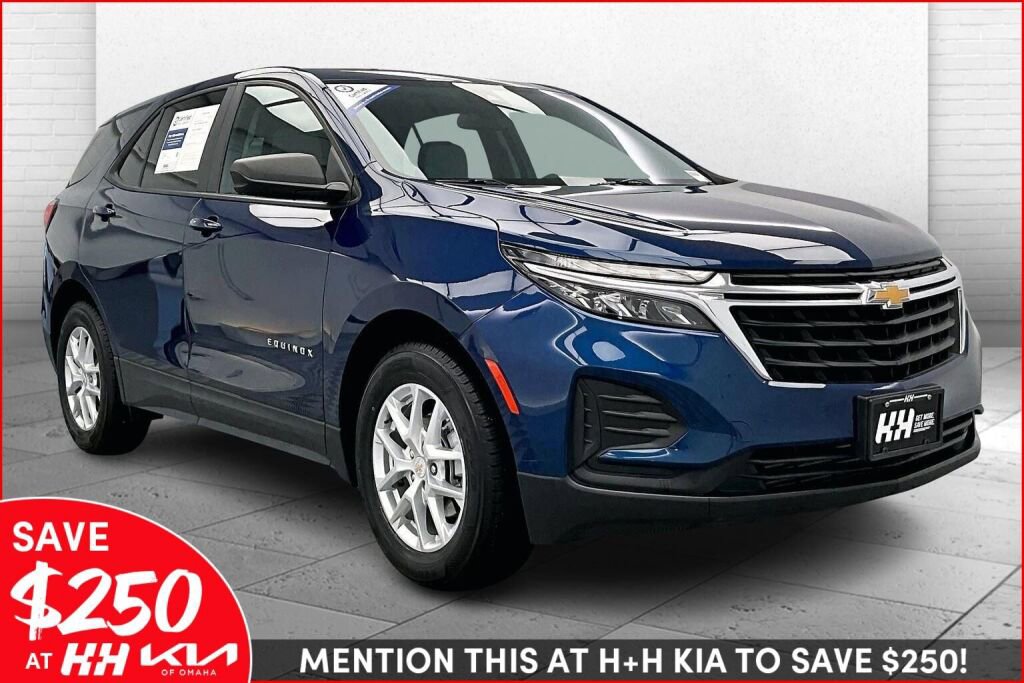 Used 2022 Chevrolet Equinox LS w/ LS Convenience Package