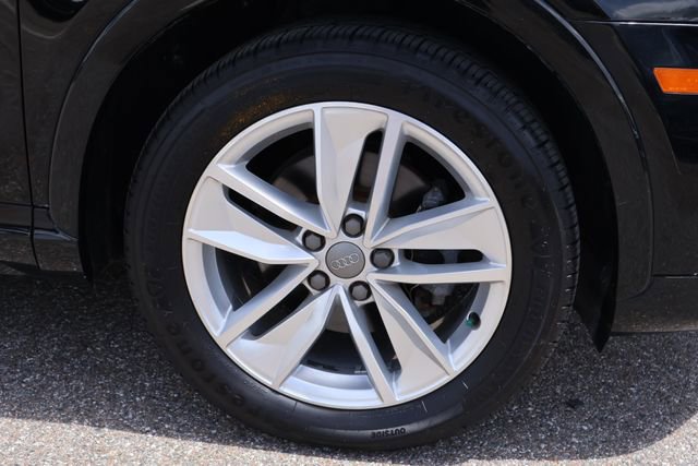 Used 2018 Audi Q3 2.0T Premium w/ Convenience Package image 11