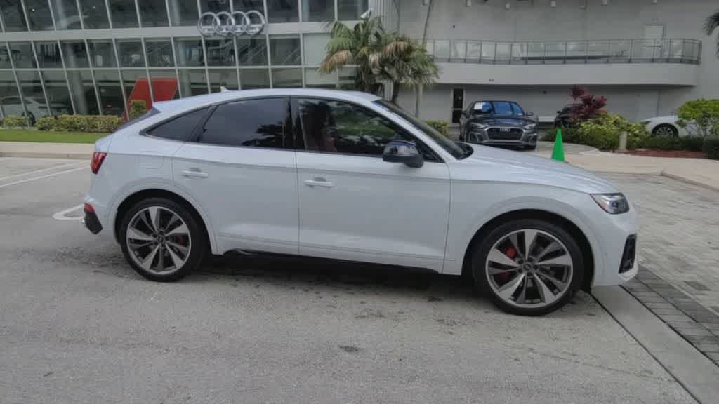 Certified 2024 Audi SQ5 Prestige AWD/4WD image 9